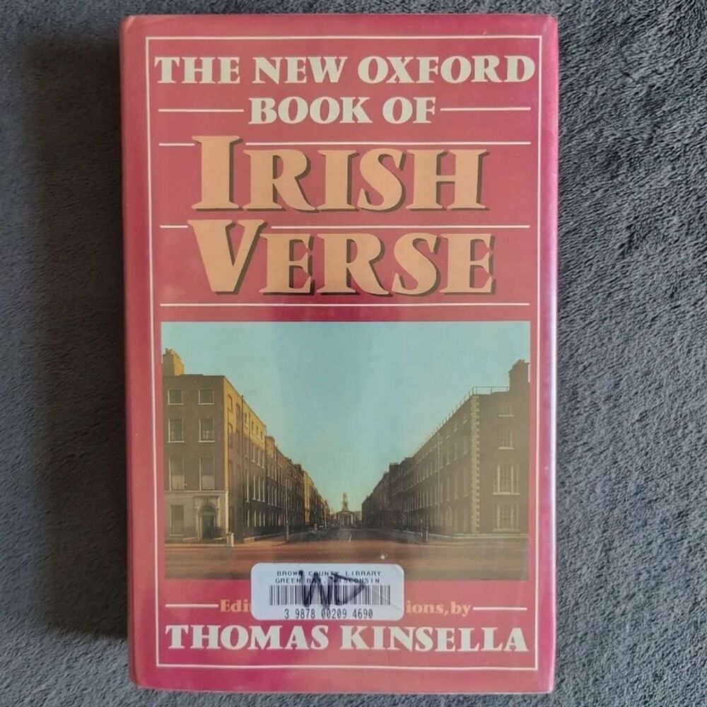 The New Oxford Book of Irish Verse By Thomas Kinsella Hardcover